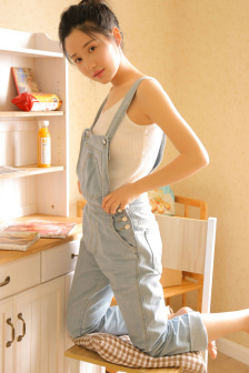 女同
