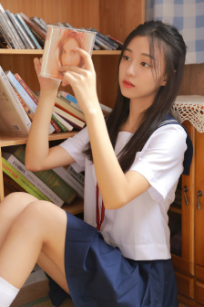 MM的B